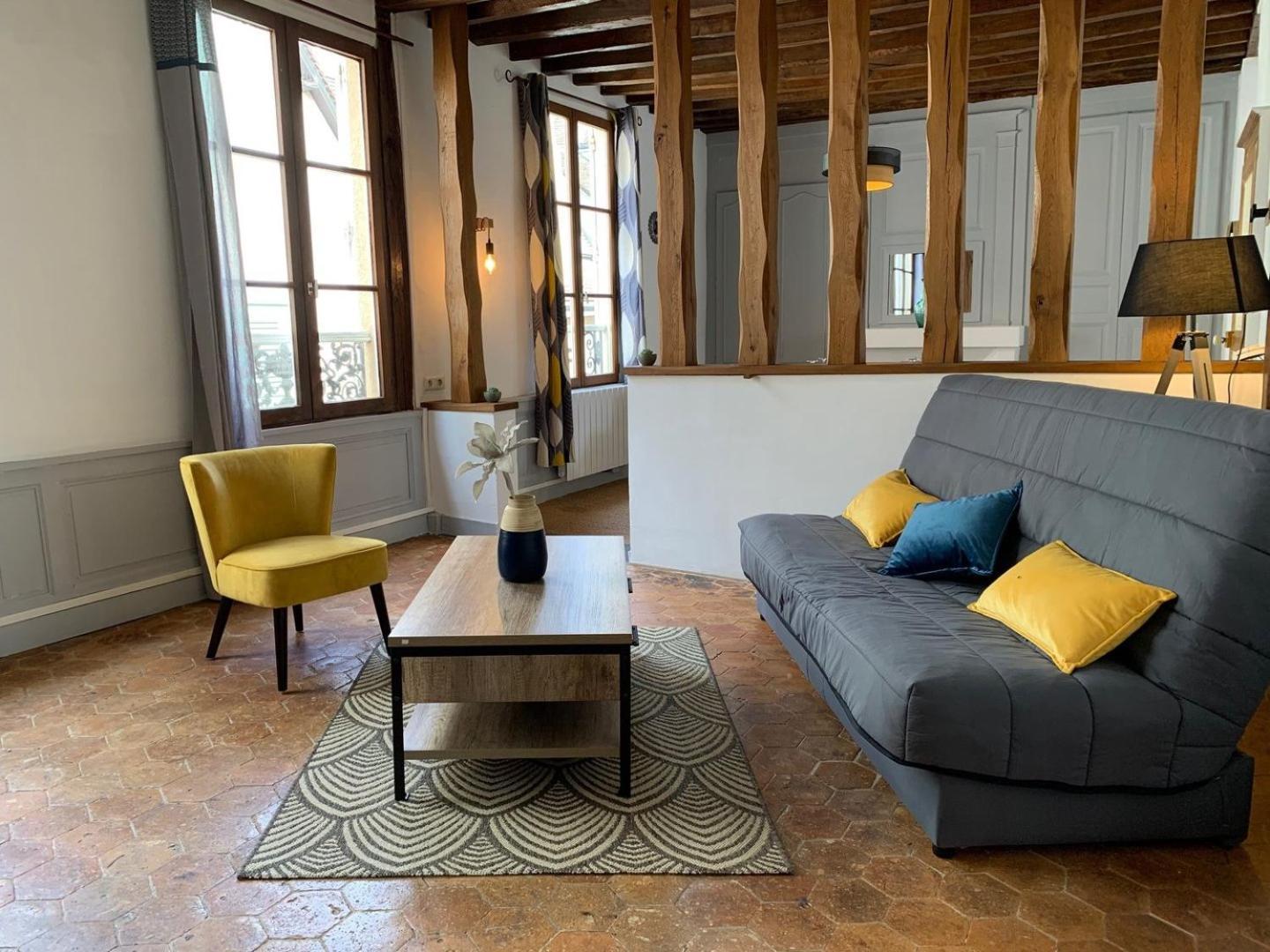 Le Clocher- Appartement Dans Le Coeur De Ville Chartres Exteriér fotografie